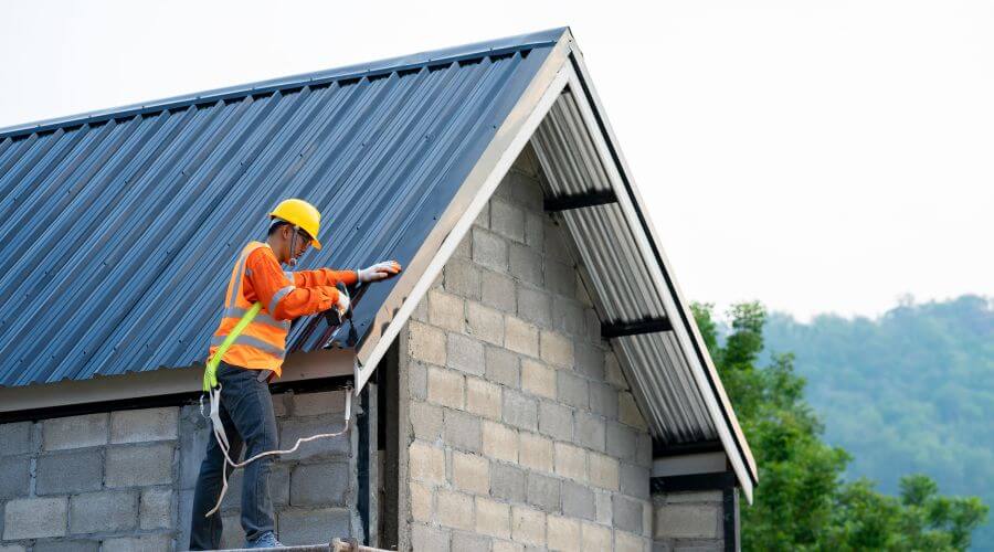 Expert top industrial roofings services in Flaxton, ND